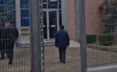 I pandehur për shkelje të barazisë në tendera, Jonaid Myzyri paraqitet në SPAK