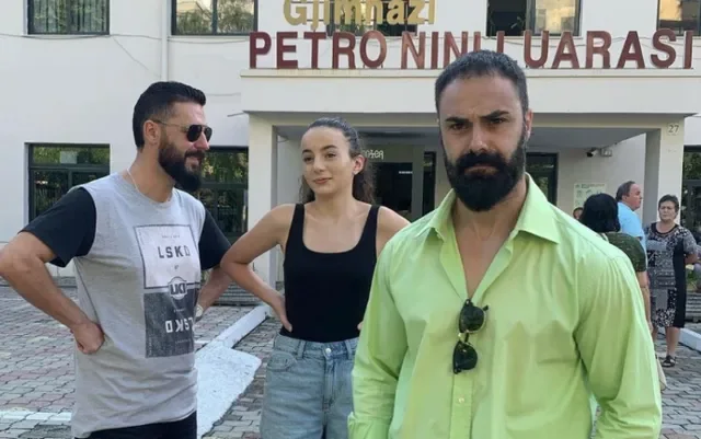 FOTO/ Akuzat e babait të Seline ndaj Mirit, vajza e Dr. Florit ka diçka për të thënë për banorin