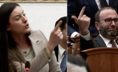 Zegjine Caushi ‘shpërthen’ ndaj Gazment Bardhit: Erdhe në Fier për t’u përdredhur si purtekë domatesh, pije xhin në 2 të natës e haje qofte, nuk më besove o xhan… (VIDEO)