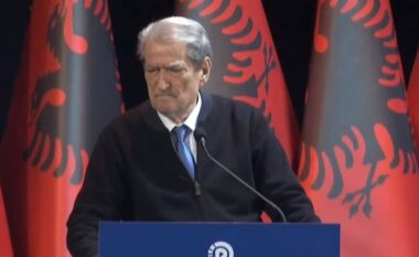 “Vota juaj u shndërrua në treg të zi”, Berisha: Procesi zgjedhor ishte farsë elektorale