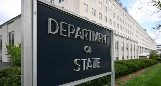 “Regjimi iranian ka lëshuar dhunë ndaj demonstruesve paqësorë”/ SHBA vendos kufizime vizash për zyrtarët iranianë