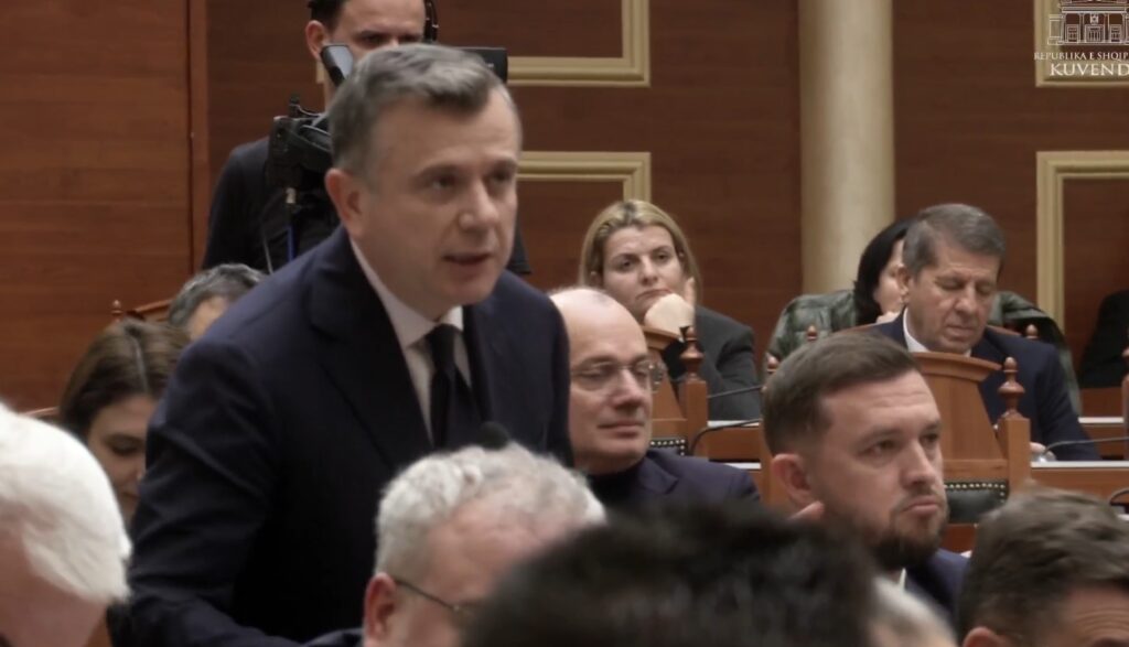 PS tërheq nga rendi i ditës në Kuvend ndryshimet në Komisionin e Reformës Territoriale