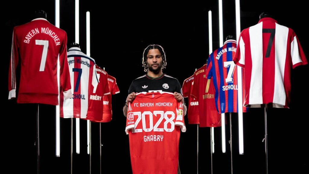 Gnabry rinovon me Bayern-in, 30-vjeçari qëndron në Mynih deri në 2028-ën