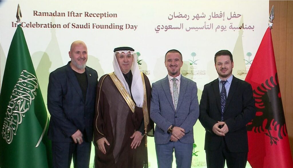 Muaji i shenjtë i Ramazanit/ Ambasada e Arabisë Saudite shtron Iftar për besimtarët, mesazhe paqeje dhe bashkimi