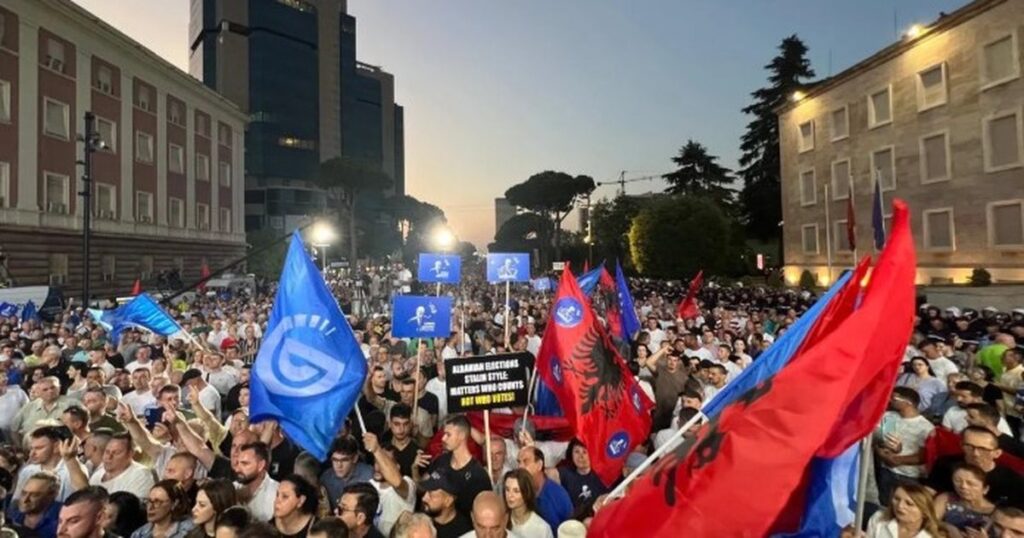 Protestë në ditë feste, PD-ja vijon aksionin kundër qeverisë, ja rrugët që do të bllokohen