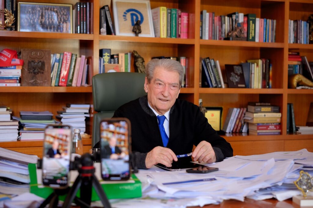 Berisha njofton datën e protestës së re kombëtare: E gjithë Shqipëria në Tiranë