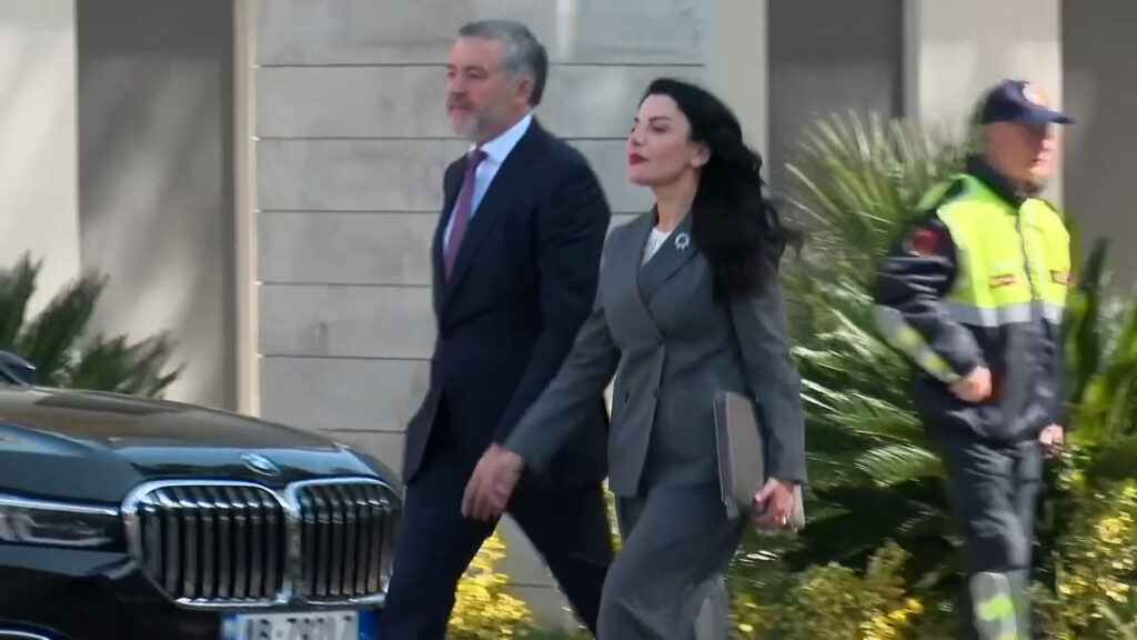 SPAK kërkon arrestimin e saj, Belinda Balluku pjesë e Asamblesë së PS (VIDEO)