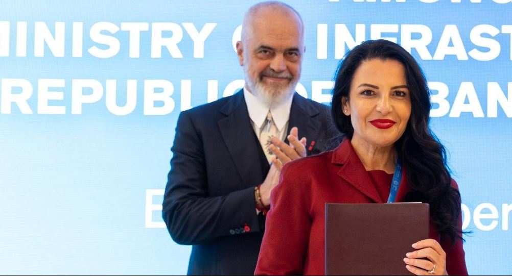Rama me 2 standarde/ Ballukun e mbron, por Bllakos iu hoq imuniteti, Mediat e Brukselit: Parlamenti shqiptar bllokon arrestimin e ish-zëvendëskryeministres për korrupsion