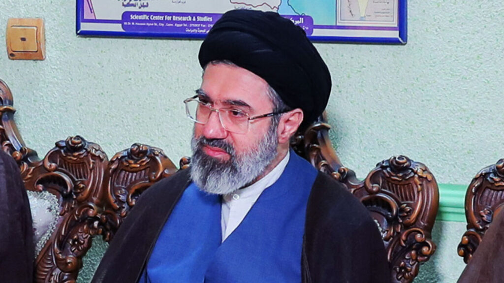 Pas tre ditësh nga zgjedhja si lider i ri i Iranit, Moxhtaba Khamenei nuk shfaqet publikisht! Jerusalem Post: Dyshohet se ka mbetur i plagosur