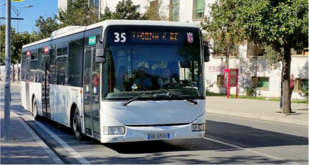 Vetëm me autobusë, shqiptarët ndër banorët që përdorin më shumë transportin publik në Europë