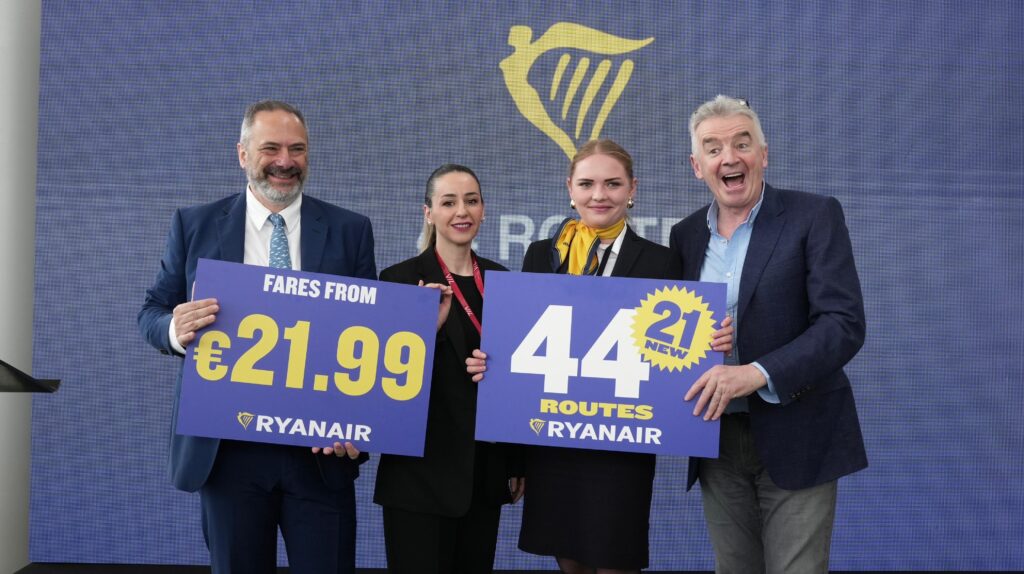 Ryanair hap bazën në Tiranë me 4 avionë (400 milionë USD) sjell rritje rekord në Shqipëri