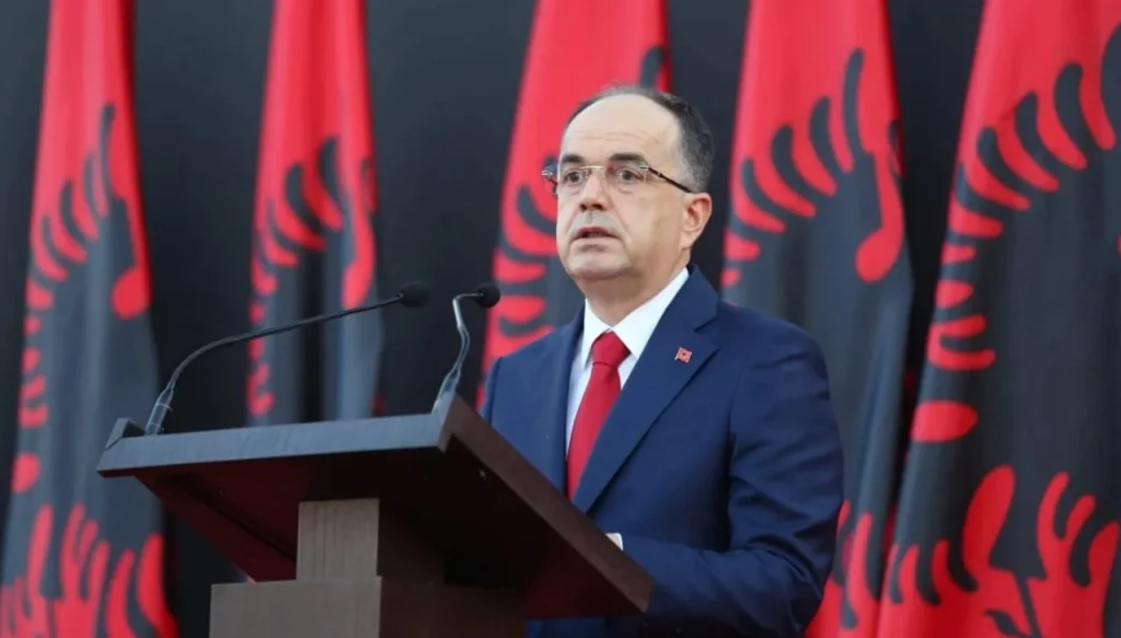 Sulmi me armë në darkën ku ishte Donald Trump, Presidenti Begaj: Solidaritet të plotë me popullin amerikan