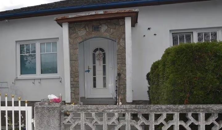 Krim i rëndë në familjen shqiptare në Austri/ Burri vret gruan, 38-vjeçarja gjendet e pajetë në oborrin e banesës