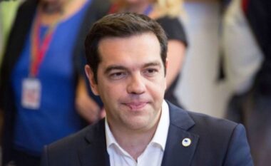 Tsipras ringjall të majtën greke, rikthehet bujshëm në politikë: Premtoj forcimin e demokracisë dhe transparencës