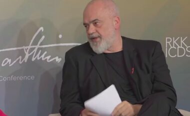 “Më shqetëson ku po shkon Europa”, Rama: Në vend që të fajësojmë duke drejtuar gishtin te Trump, na duhet të rivlerësojmë veten