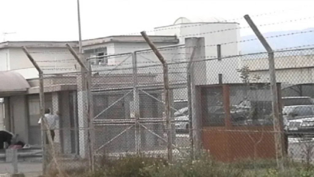 Burgjet sërish në sitën e policisë/ Forcat operacionale të Policisë së Burgjeve mësyjnë në Fushë-Krujë për kontrolle