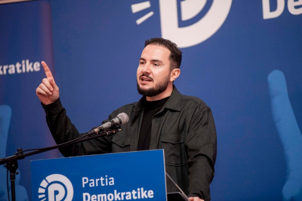 Salianji publikon vendimin e gjykatës britanike: Berisha i lidhur me krimin e organizuar. Sali ‘kolltuku’ i damkosur, jo i akuzuar kot