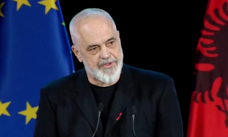 Rama dorëzon “Doctor Honoris Causa” për Ricardo Hausmann: Duhet të kaloja një “vetting” që ta takoja! Çfarë më tha në takimin tonë të parë