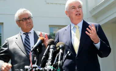 Ndërron jetë në moshën 86-vjeçare ish-kongresmeni amerikan Barney Frank