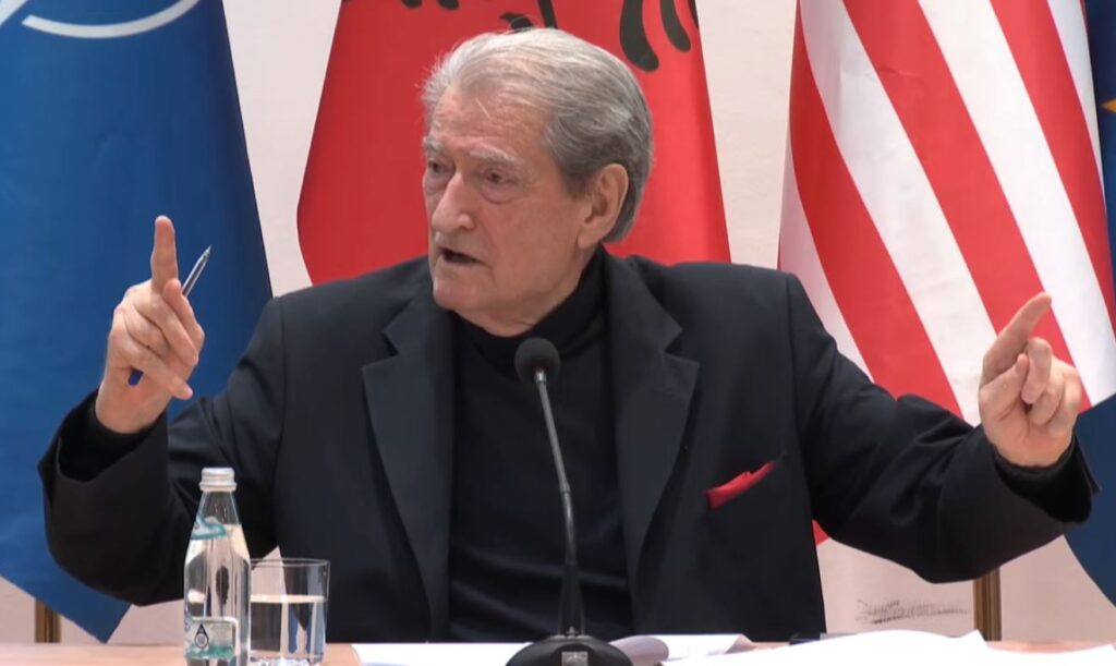 Departamenti Amerikan i Shtetit konfirmon heqjen e “non gratës” për Sali Berishën