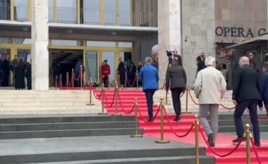 U nda nga jeta në moshën 89-vjeçare/ Homazhe për ish-kreun e Kuvendit, politika nderon Servet Pëllumbin (VIDEO)