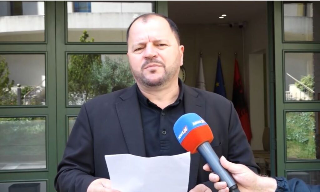 Lefter Maliqi kërkesë në KQZ: Kryebashkiaku i Kuçovës Kreshnik Hajdari të shkarkohet, do e çoj në Kolegjin Zgjedhor dhe në SPAK