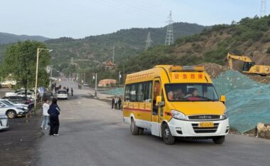 Tragjedi në Kinë/ Raportohet për 82 viktima nga shpërthimi në minierën e qymyrgurit, dhjetëra të bllokuar nën tokë