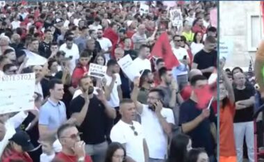 “Altin Dumanit t’i jepet edhe një mandat”,Aktivisti thirrje nga protesta para Kryeministrisë: SPAK të nisë menjëherë arrestimet e politikanëve të korruptuar