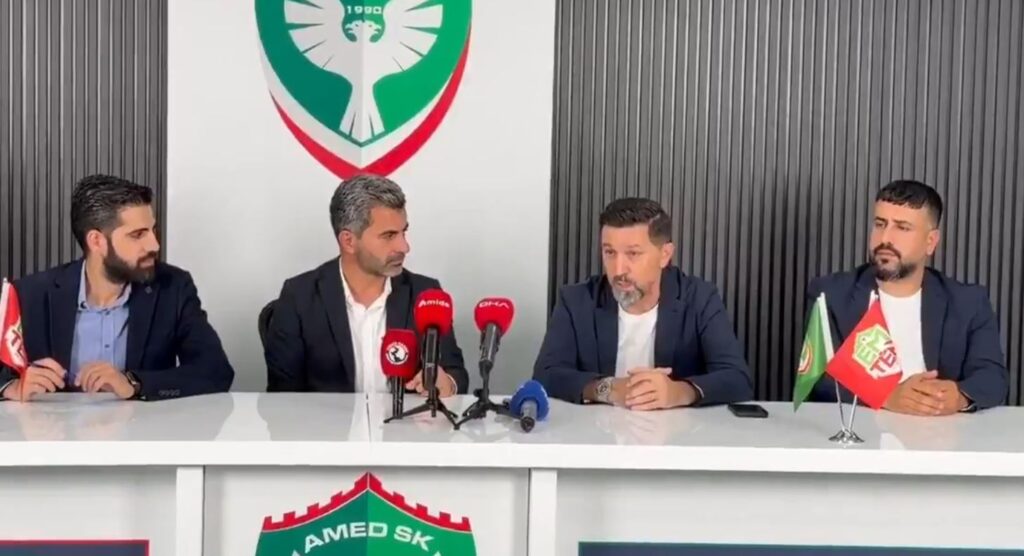 Zyrtare: Besnik Hasi merr drejtimin e klubit turk