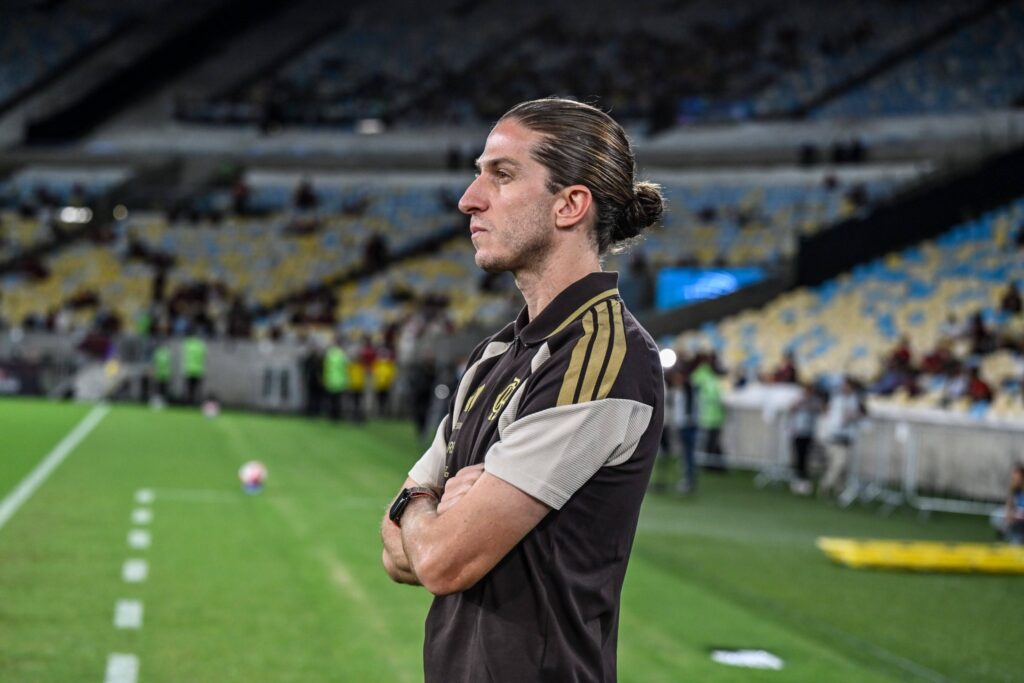Filipe Luis s’ka licencë për të stërvitur në Europë, Monaco e gatshme të paguajë gjobë 25 mijë € për ndeshje
