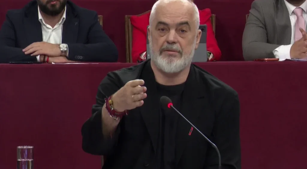 VIDEO/ Rama replikë me Fatos Lubonjën: Jeton me makthin e mafies që kur u nda nga unë, s’e kam betejën me ju, por…