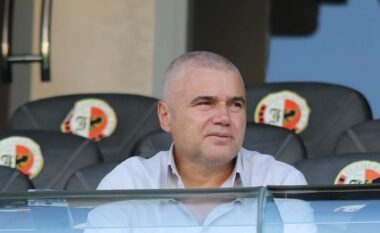 Flamurtari vendos edhe për drejtorin sportiv, pas Oltijon Kërnajës në Vlorë rikthehet Fabjan Beqja