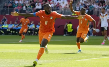 Kessie i jep avantazhin Bregut të Fildishtë, Gjermania në disavantazh pas 45 minutave të para