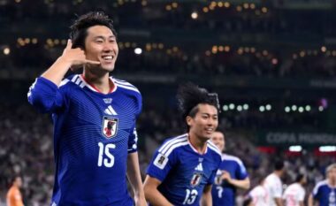 Japonia i jep leksion Tunizisë me katër gola dhe afrohet me fazën me eliminim direkt