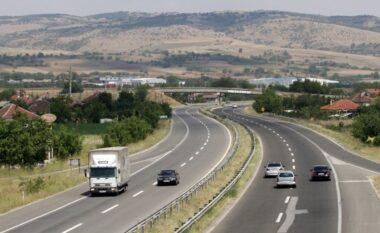 LAMM njofton shtim të qarkullimit të automjeteve në disa vendkalime kufitare