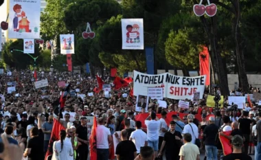 Hasani i përgjigjet Latifit: Shqiptarët e Luginës së Preshevës nuk qëndrojnë “gatitu” para xhandarit serb