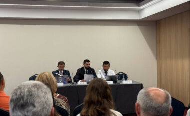 Discussion held on strengthening professional capacities in handling war crimes