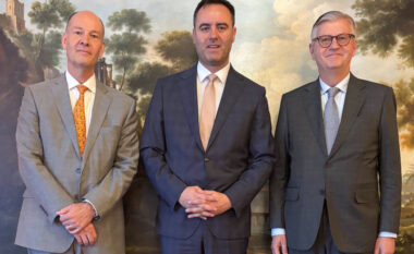 Senior UN official holds meetings with Kurti and Konjufca, Kosovo-Serbia dialogue at the center