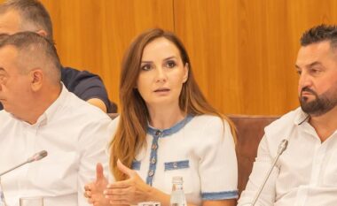 Tabaku: Treguesit e AmCham nxjerrin në pah dështimin e modelit ekonomik dhe shtimin e korrupsionit