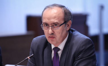 Hoti bën thirrje për reagim qytetar ndaj qeverisë për projektin e gazit amerikan: Kosova s’duhet të devijojë nga rruga që e solli deri këtu