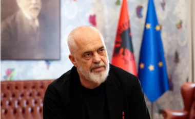“Kryeqeni i ka hedhur pitbullët pa zinxhir”, Dosti rendit me emra personat nga të cilët, sipas tij, duhet të ruhen protestuesit