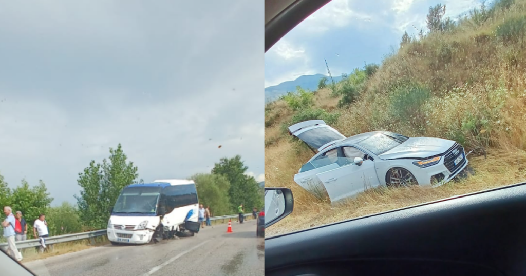 Collision at the Viroi Bend between a minibus carrying tourists and an Audi, two people injured