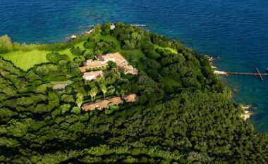Villa Certosa blihet nga familja Al Thani për 350 milionë euro, Katari forcon praninë e investimeve në Itali