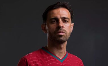 ZYRTARE/ Ia “vodhën” Barcelonës brenda ditës, Real Madrid prezanton mesfushorin e ri